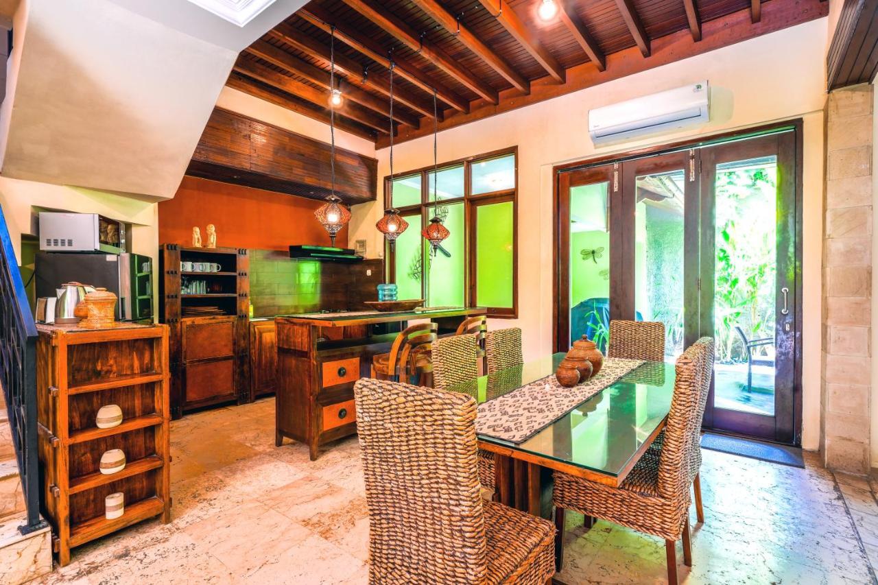 De Cinta Villa - Kuta - 5 Bedrooms - Heart Of Kuta Exterior photo